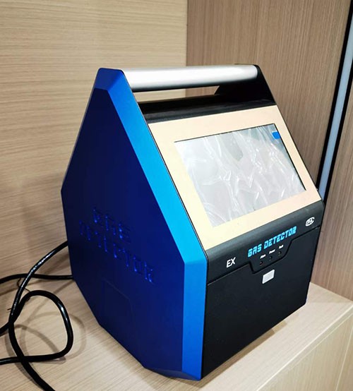 手提式氣體檢測(cè)儀